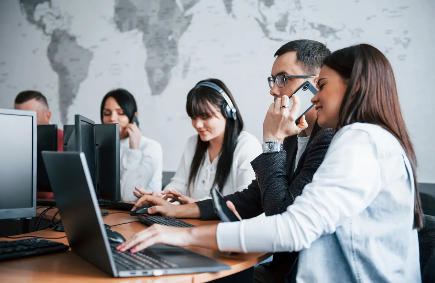 Aprende como vender más a través de distintos medios de comunicación